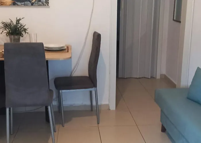 Anastelia - 2 Semesterbostad *