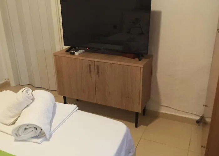 Anastelia - 2 Semesterbostad Olympiada